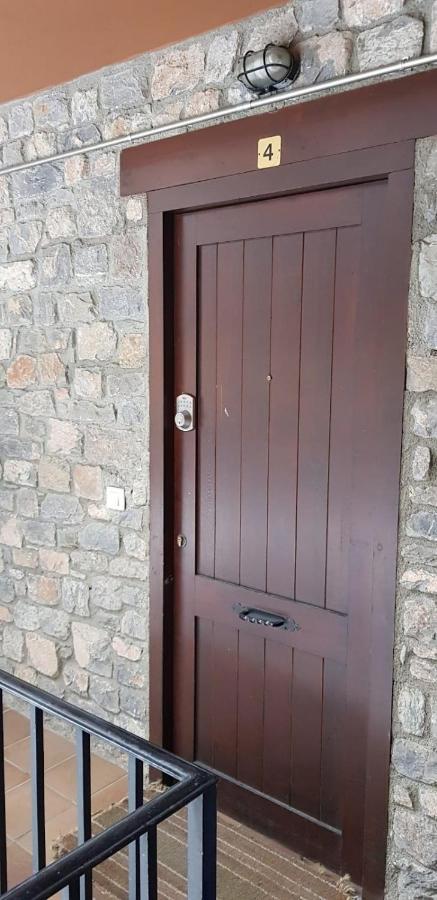 Apartamento En Vall D'Инклес Екстериор снимка